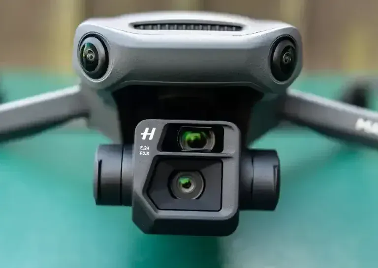 dji mavic 3 dron kamera