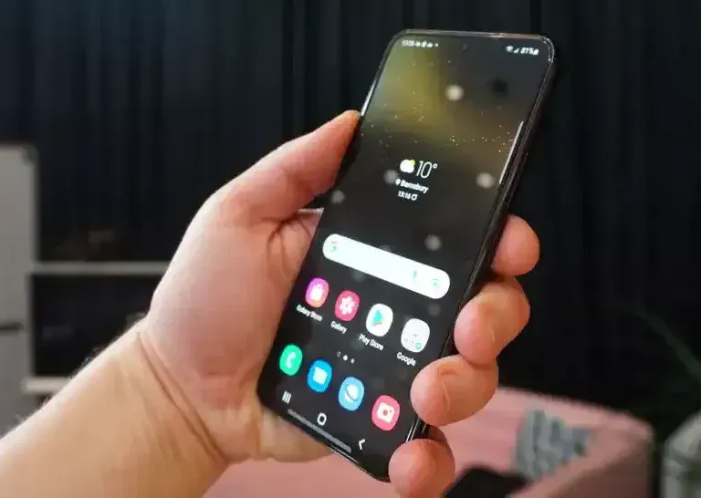 galaxys22 je stigao sajbersfera.com za portal