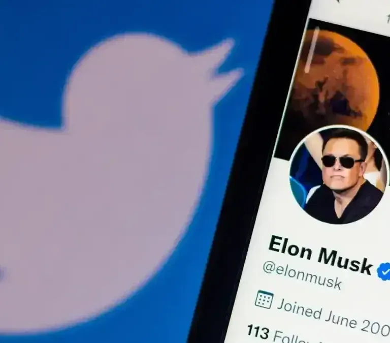 elon-musk-kupio-twitter