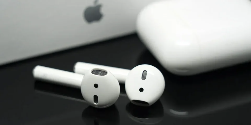 AirPods Lite SE glasine