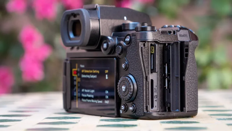 LUMIX G9 II aparat kartice Sajber Sfera IT Vesti, Gaming, Saveti, Vodiči