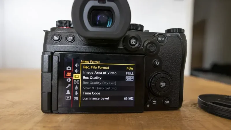 Lumix G9 II odpozadi meni Sajber Sfera IT Vesti, Gaming, Saveti, Vodiči