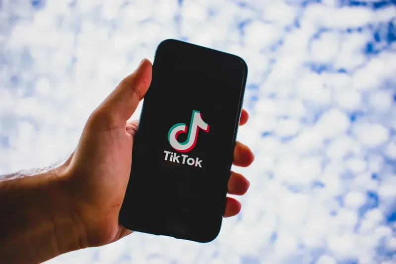 tiktok naslovna Sajber Sfera IT Vesti, Gaming, Saveti, Vodiči