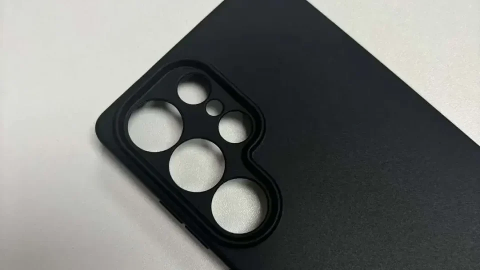 Procureo poklopac za Galaxy S25 Ultra, otkriva raspored kamera 1 galaxy s25 ultra maskica