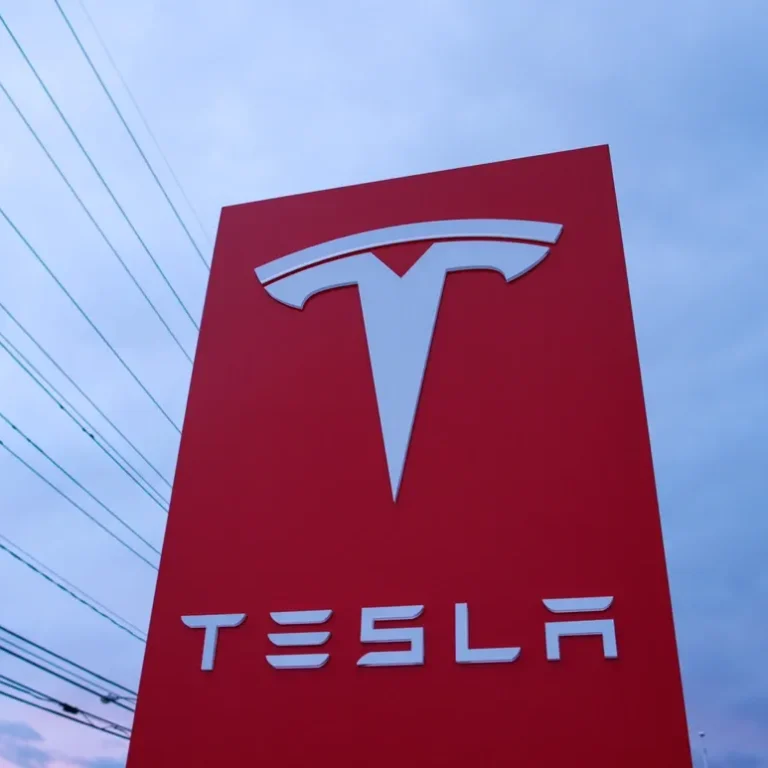 Tesla Robotaxi, u četvrtak predstavljanje