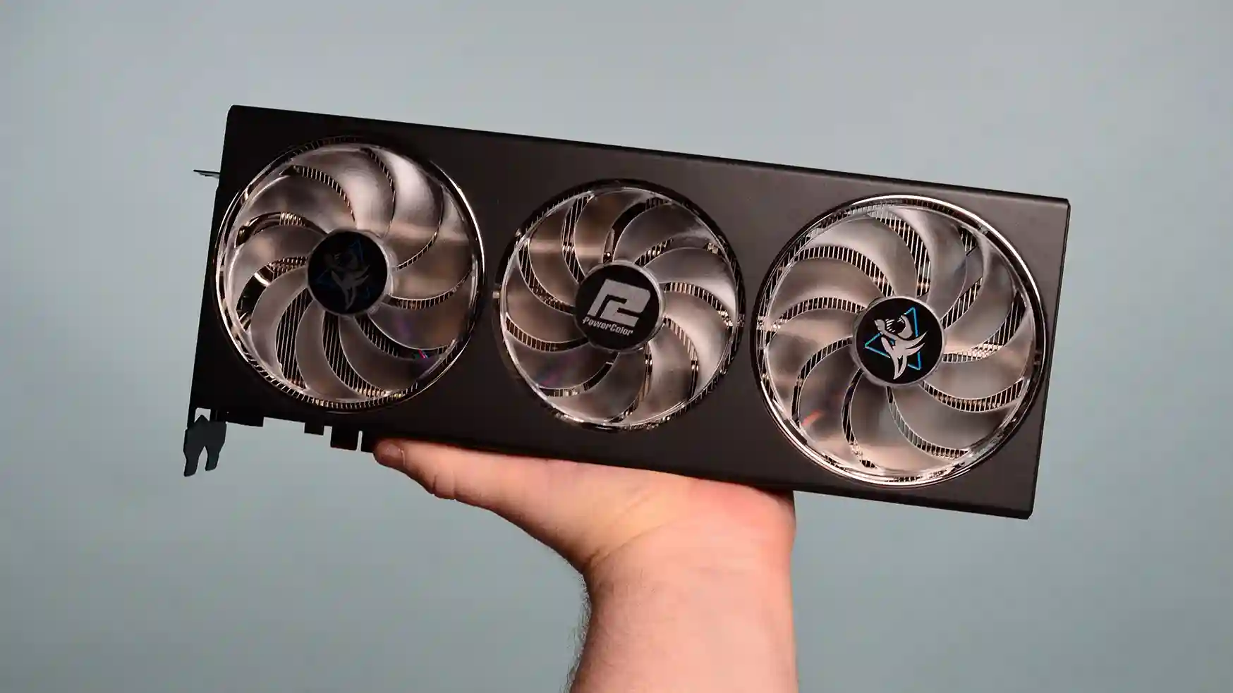 Najbolje grafičke kartice u 2025. - AMD Radeon RX 7900 GRE