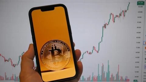 Bitcoin porastao na 109.354 dolara na dan inaguracije Donalda Trampa i oborio rekord, ponovo!