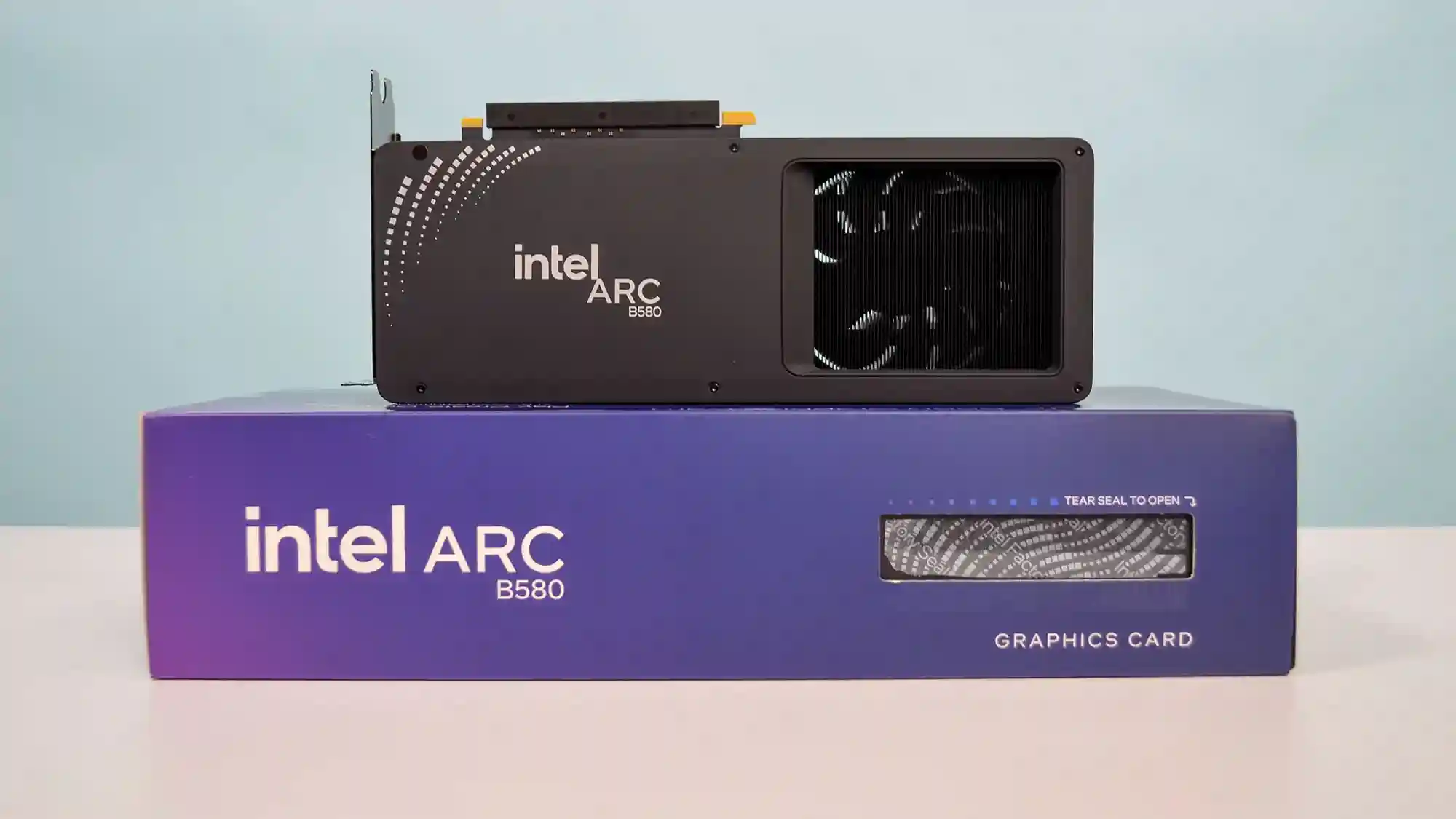 Intel ARC B580 budžetska GPU kutija 2 - Najbolje grafičke kartice u 2025.