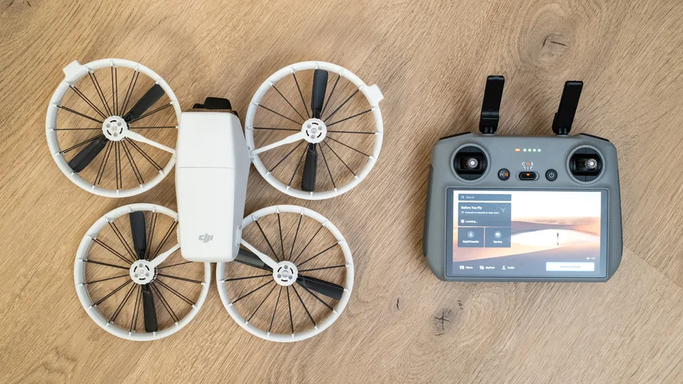 dji flip i kontroler Sajber Sfera