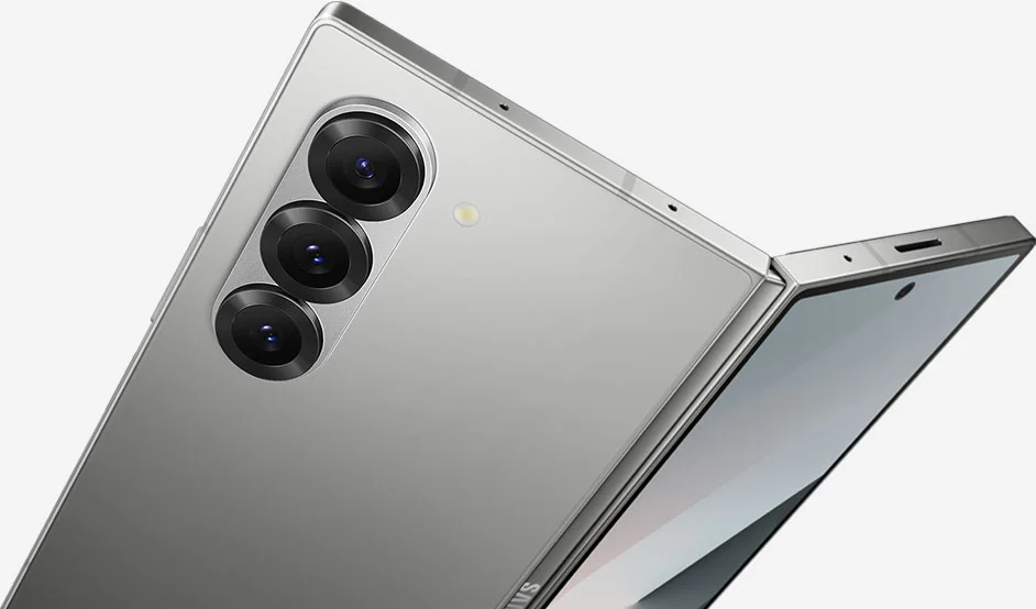 Galaxy Z Fold7 i G Fold od titanijuma?! 1 Galaxy Z Fold7 i G Fold bi mogli imati titanijumsku zadnju ploču za tanju i čvršću konstrukciju