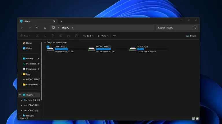 Kako popraviti treperenje File Explorera u tamnom režimu na Windows 11