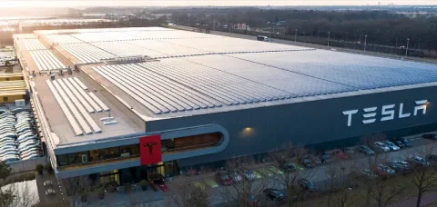Tesla Master Plan 4: Abundansa, AI i roboti – Šta je stvarno?