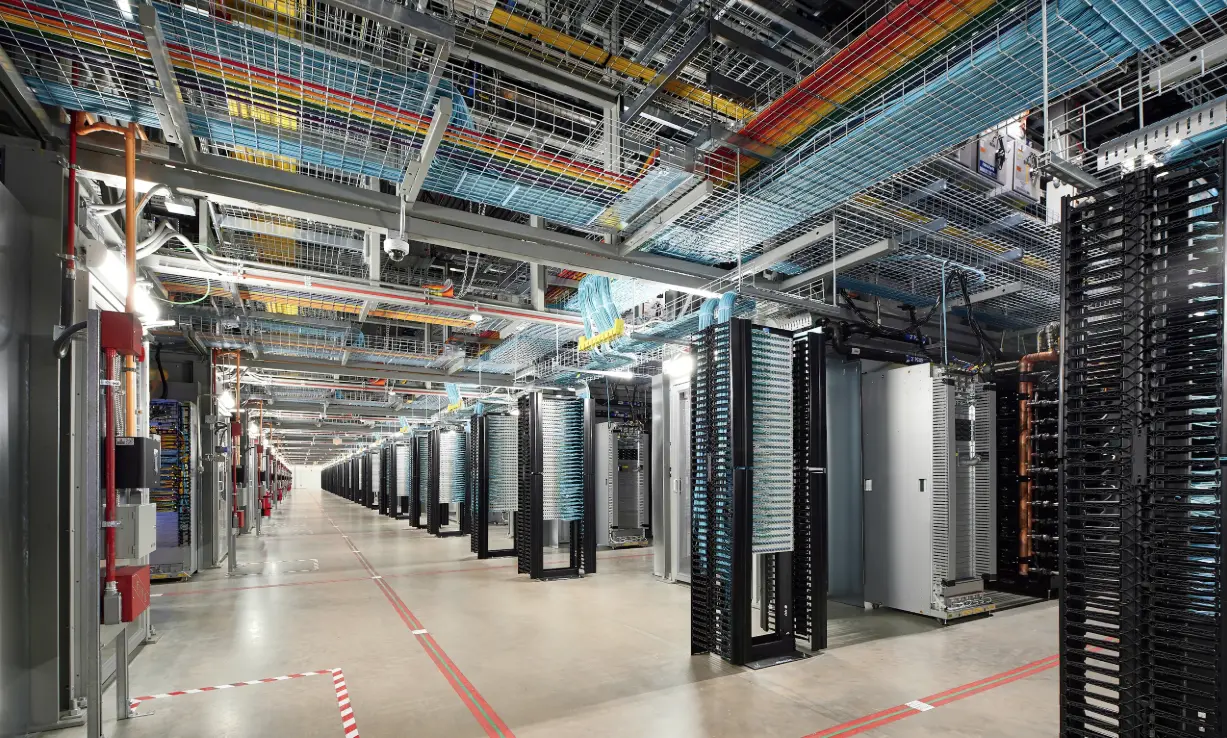 Gugl ulaže milijarde u Nemačku - novi data centri u Dietzenbachu i Hanauu