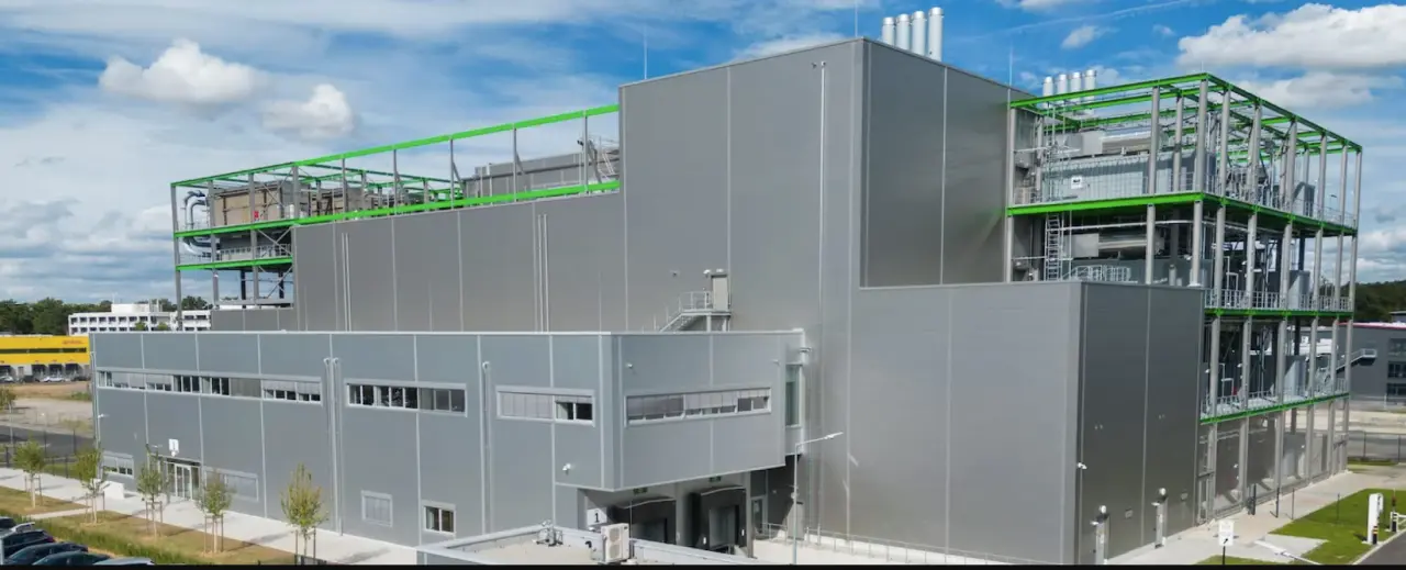 Gugl ulaže milijarde u Nemačku 1 Gugl ulaže milijarde u Nemačku - novi data centri u Dietzenbachu i Hanauu