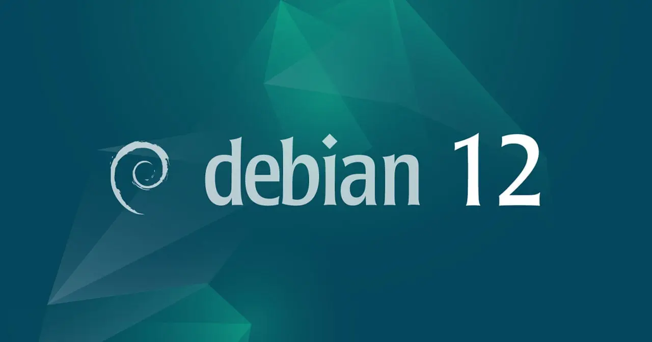 Operativni sistem: Debian 12 kao stabilna osnova