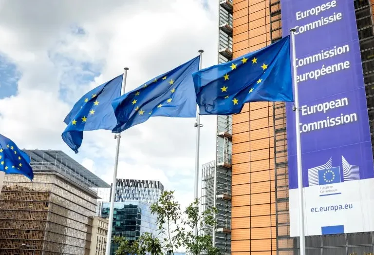 Sajber udar na Brisel: Hakeri ukrali više od 350 GB podataka Evropske komisije