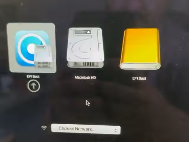 EFI Boot izbor pri pokušaju da se preseli Debian server bez reinstalacije na Intel iMac