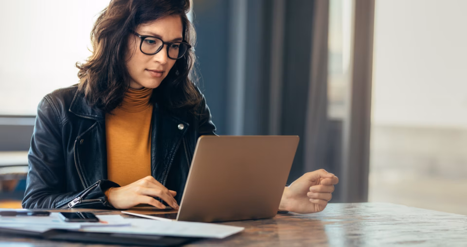 Edge Extended Stable macOS u poslovnom okruženju
