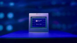 Microsoft Maia 300 AI čip prototip