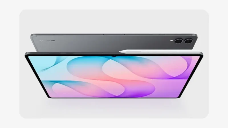 Bočni profil tankog Galaxy Tab S12 tableta